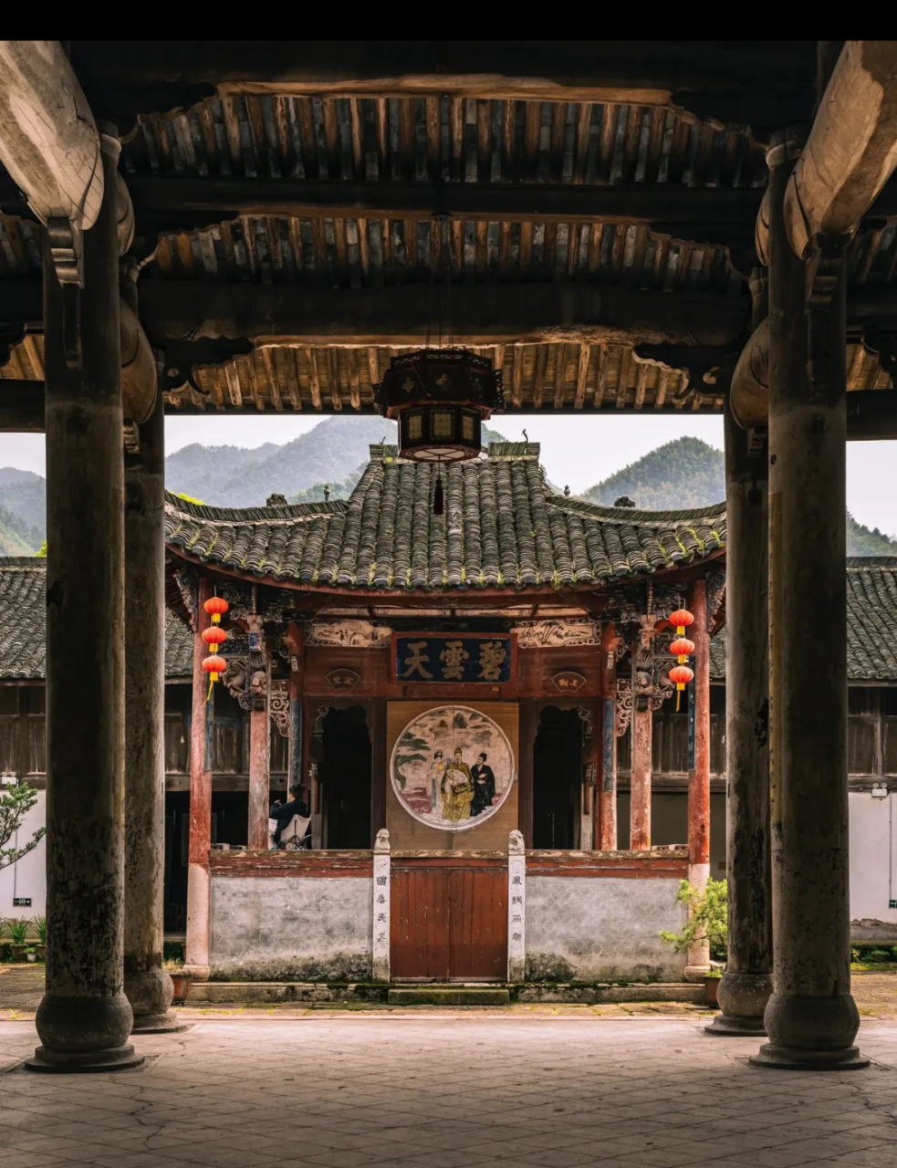 逛俞源宗祠时,可以听到一些导游不知道的事情.