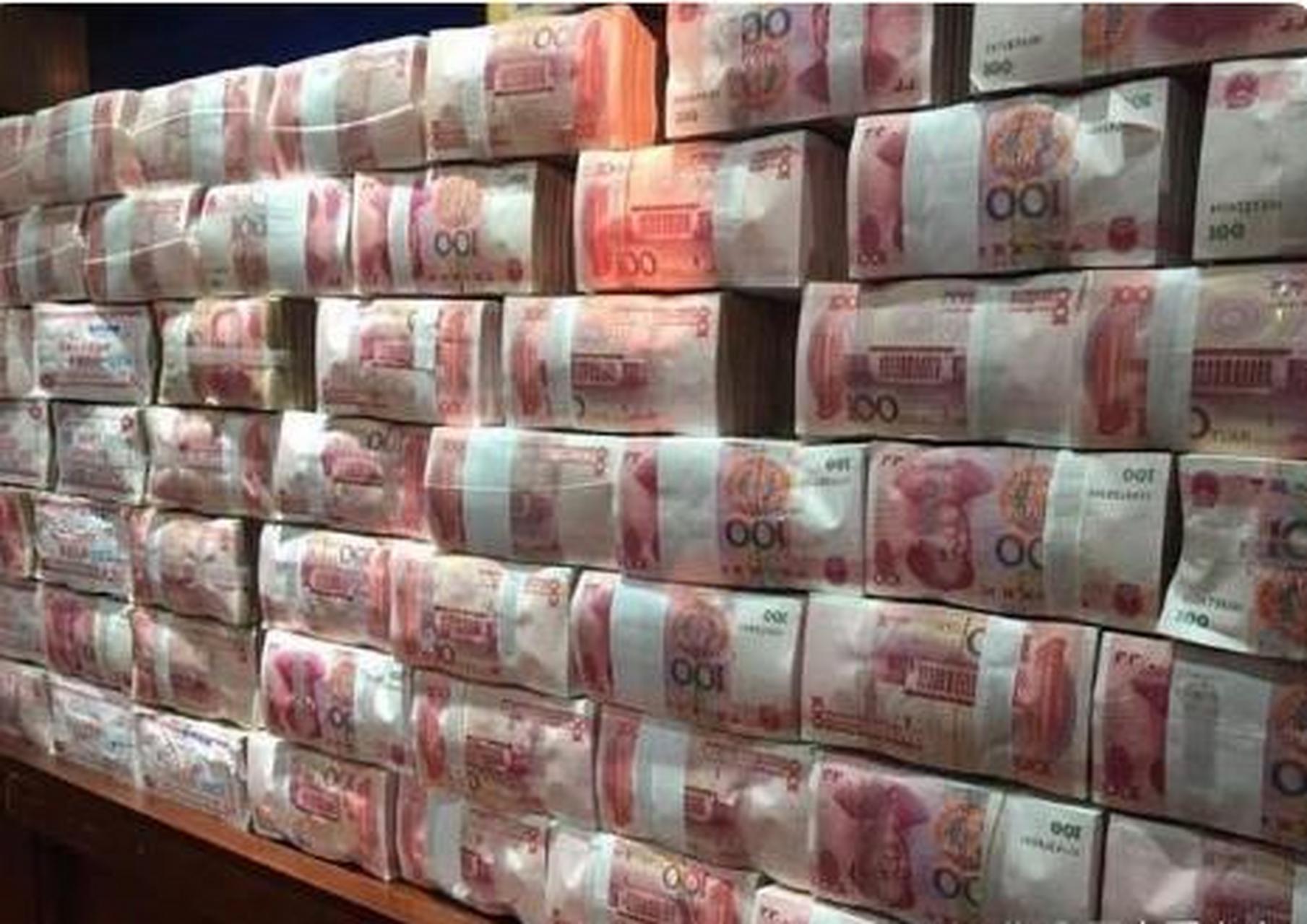 如果给你一千万和一个这样的媳妇,你会怎么选,只能选一个