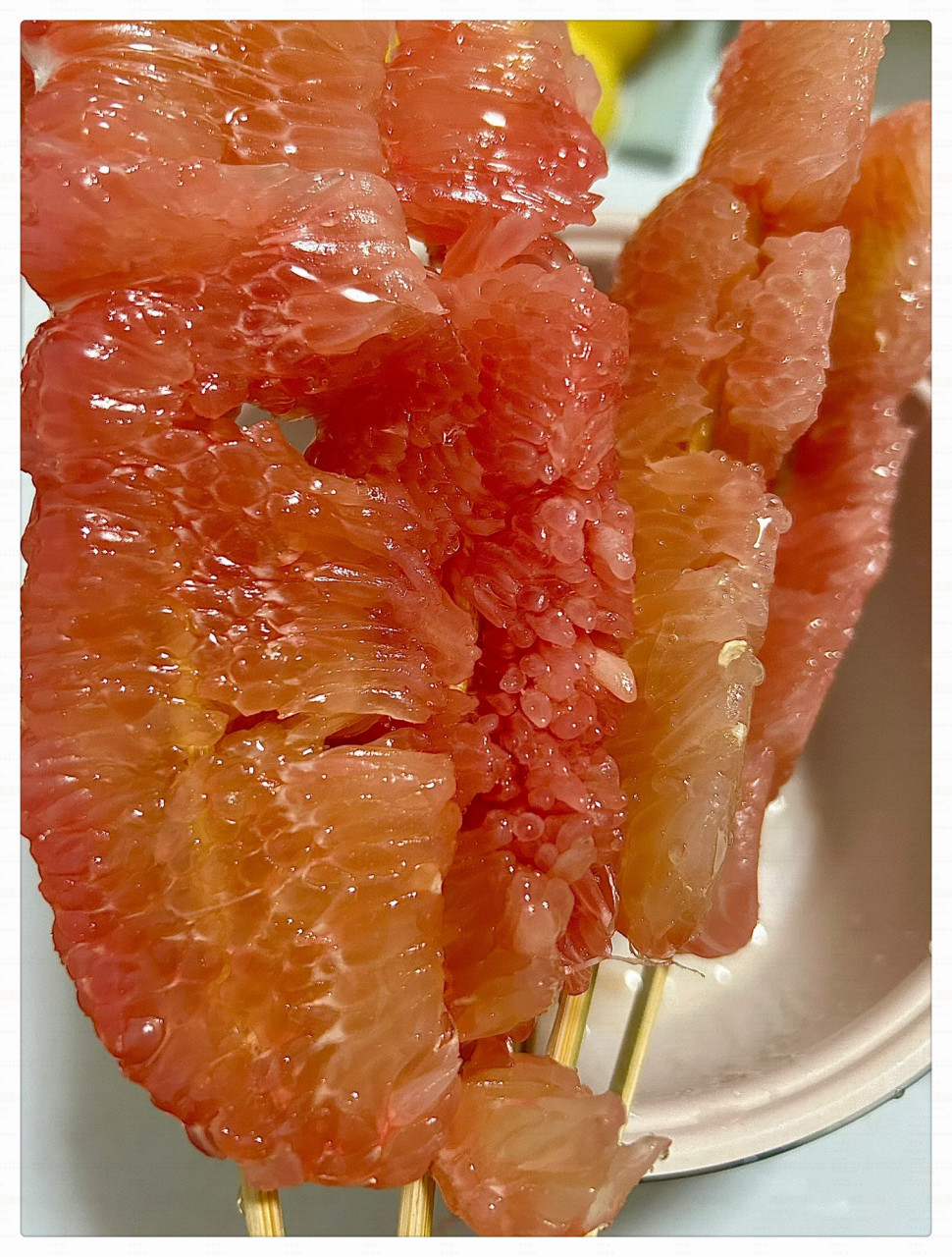 冰糖柚子真的绝了谁发明的好吃s了  制作过程稍有失误,糖浆浓度稍显不