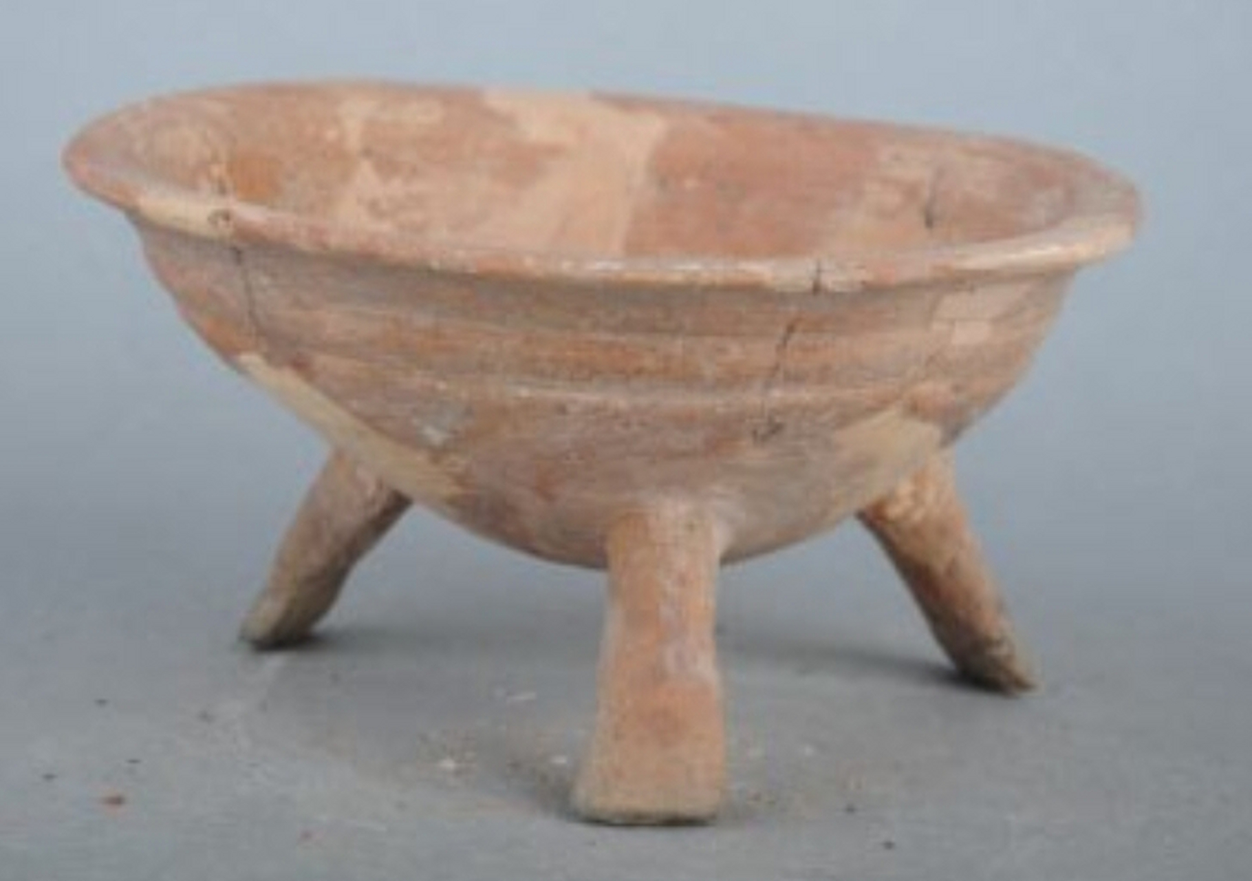 【如果国宝会说话】 新石器时代盆形陶鼎 口径17.8,高9.2 厘米