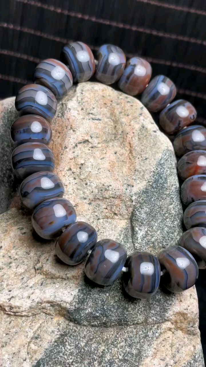 宣化战国红玛瑙算盘珠同料女士手串