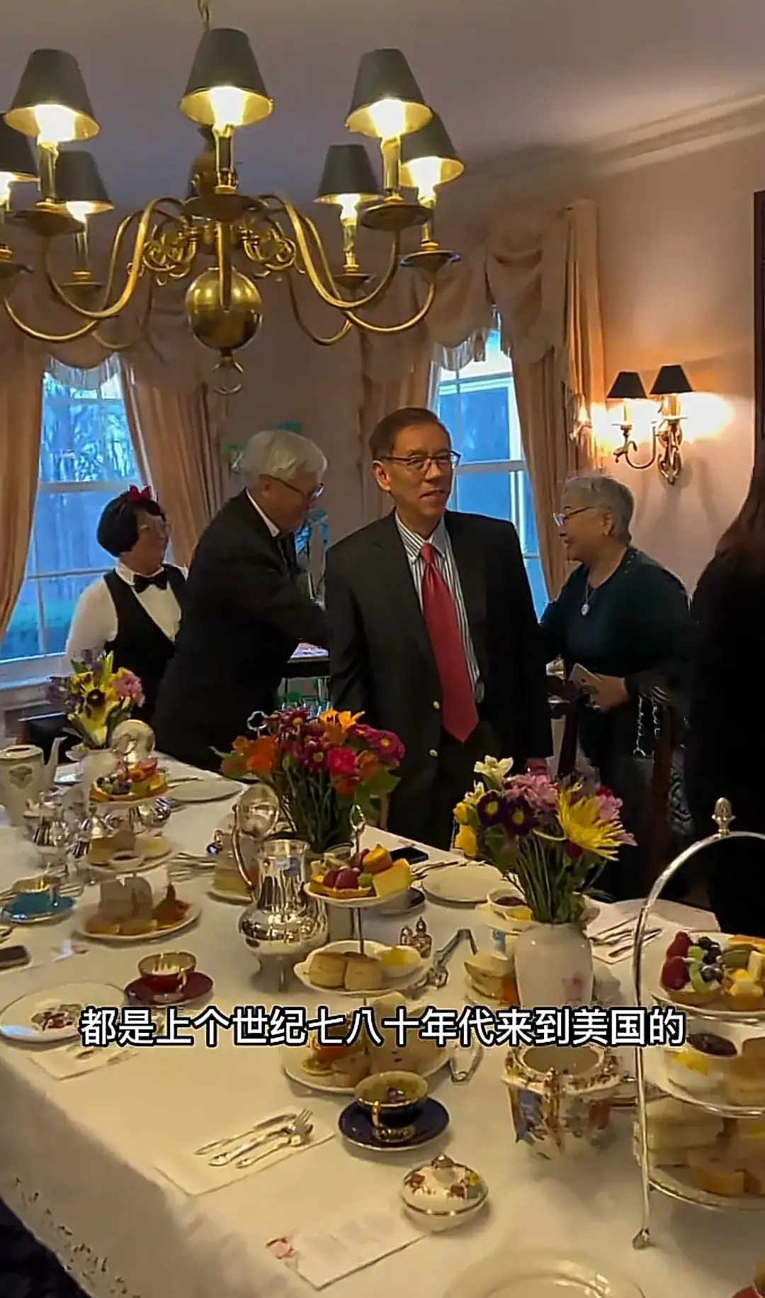 上海演员孙思瀚长居美国,只为尽孝陪伴母亲,妻子和女儿留国内