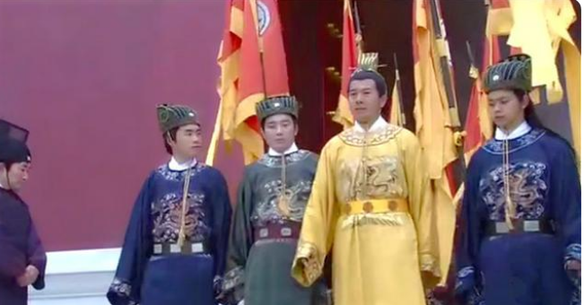 朱元璋有26个儿子,却无人敢和朱标争夺太子之位,朱棣都不敢觊觎