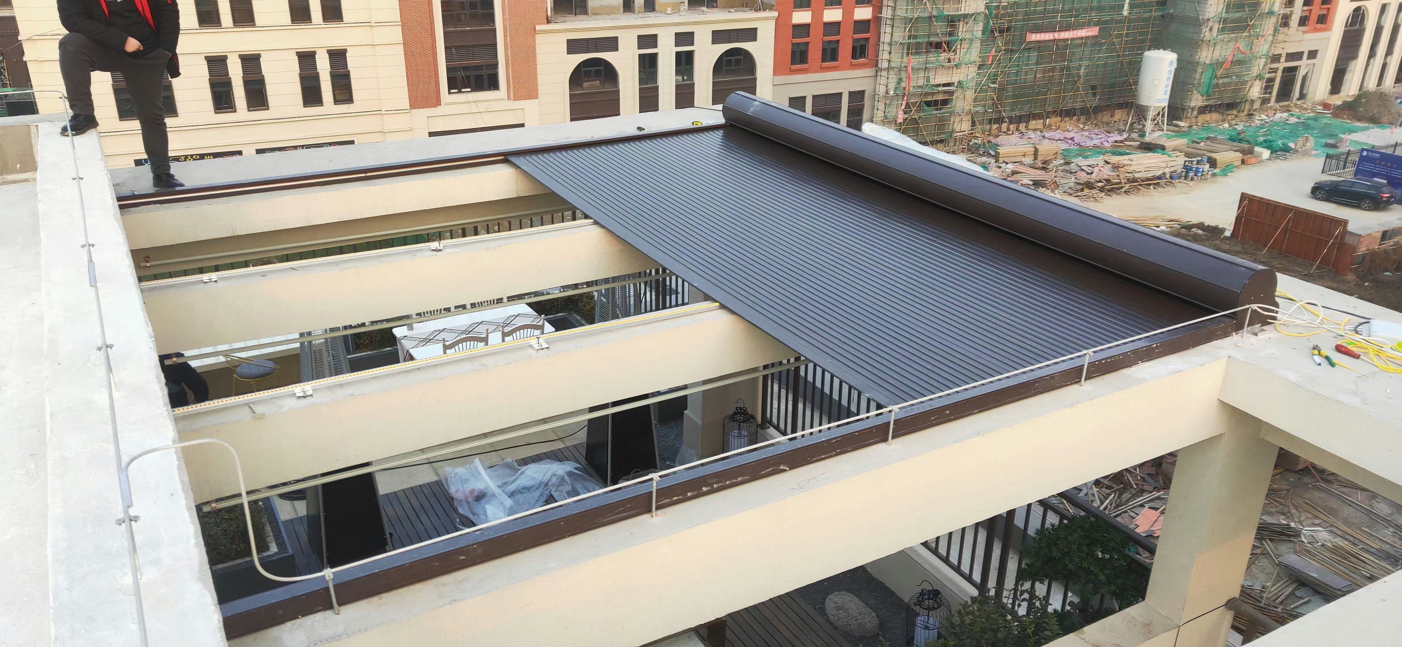 电动铝合金天幕