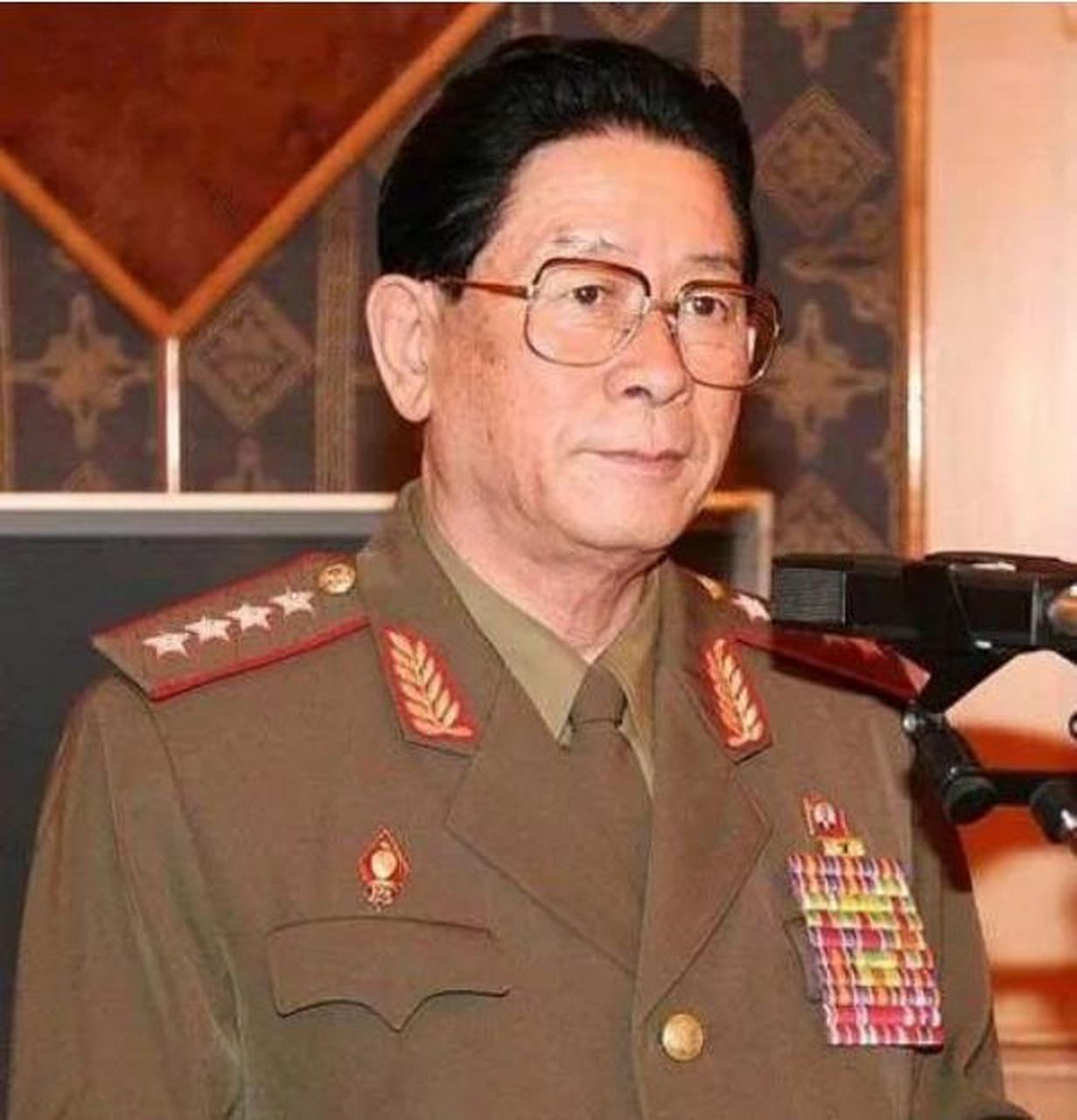 暗杀韩国总统的朝鲜"狠人特工"朴在京,93年升中将,94年升上将,97年升