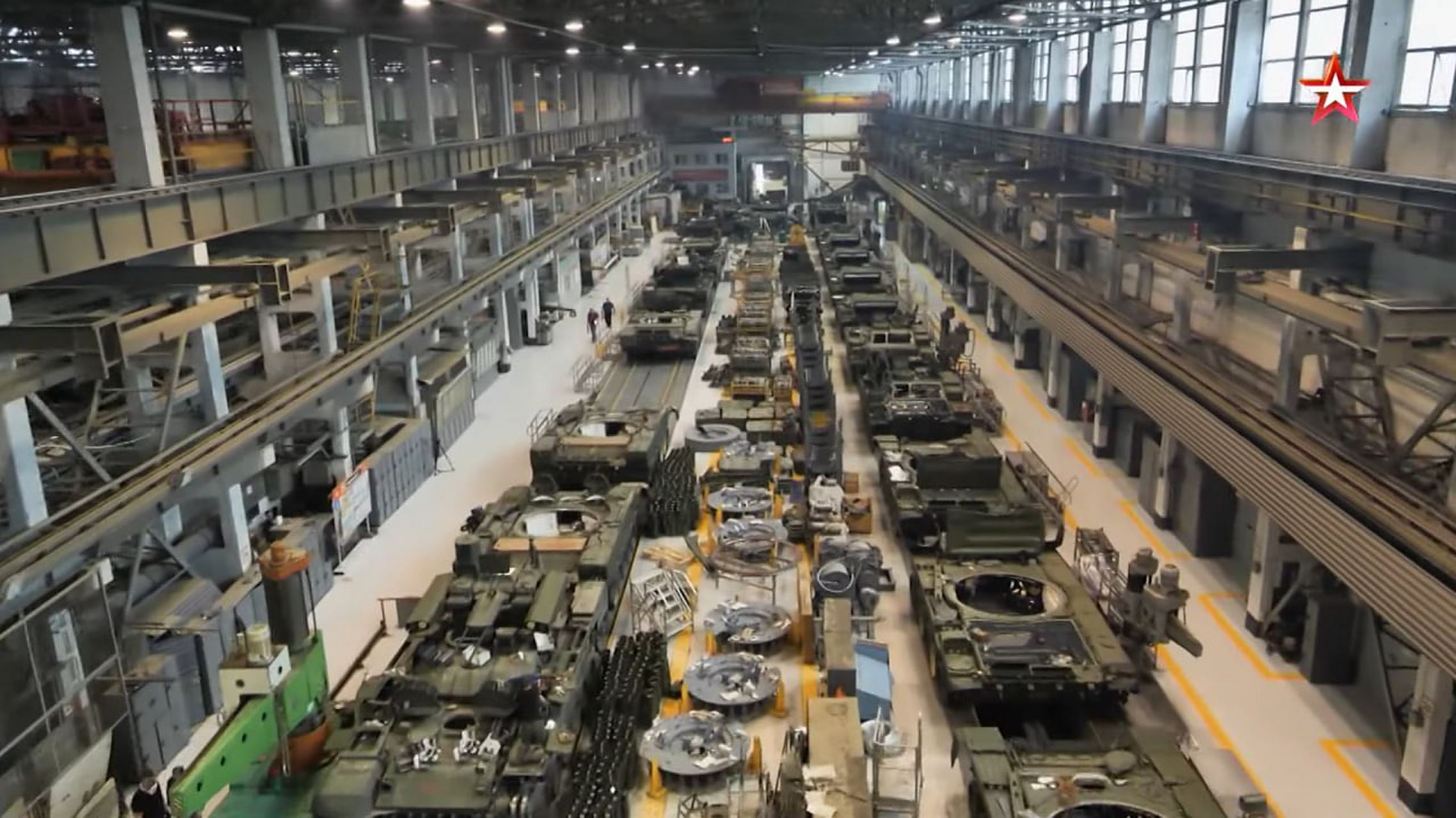 我们都错了,俄特别军事行动可调动的兵力只有40几万,比乌军还少