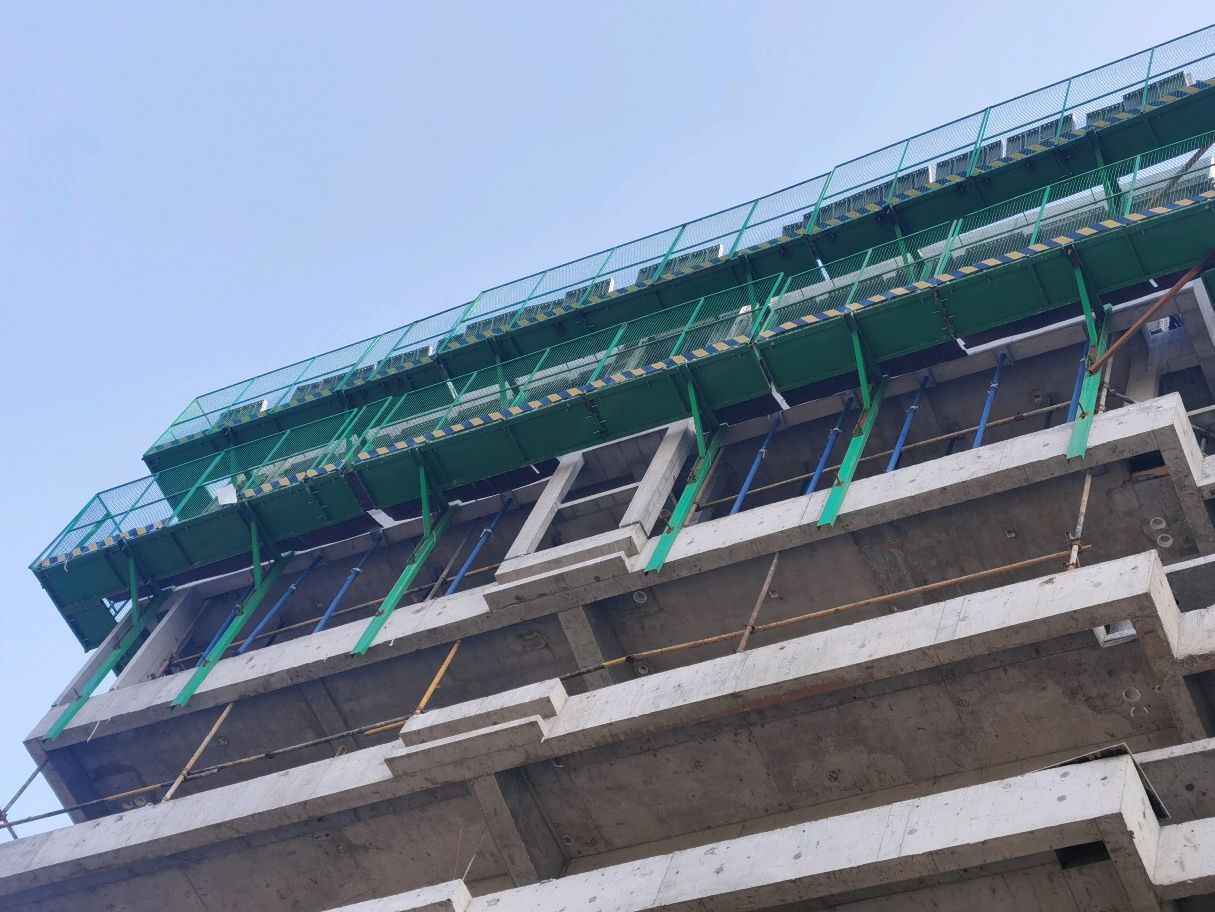 专业出租出售装配式建筑外挂架外挂架防护架