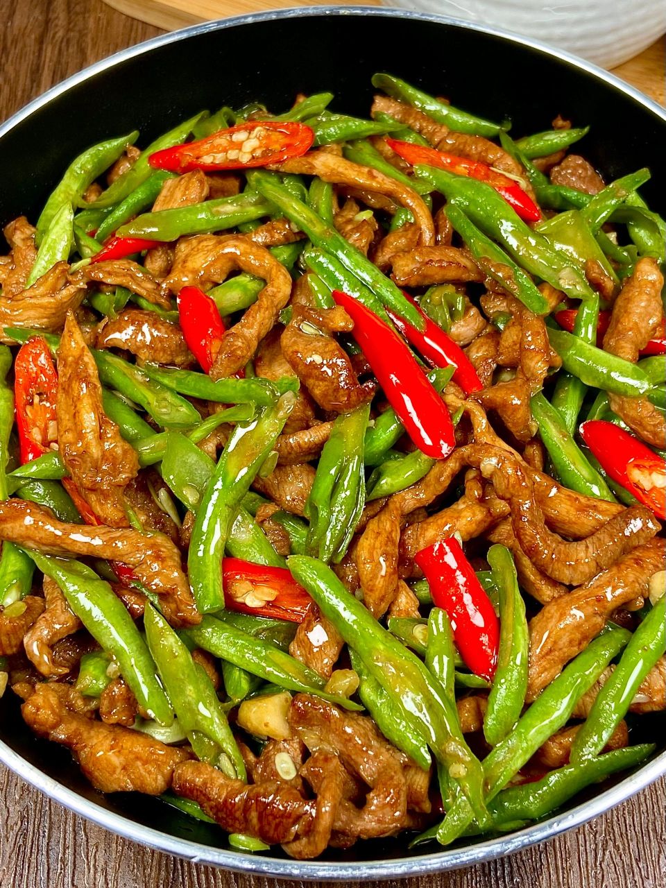 豆角炒肉丝吧! 是真的很下饭呀!