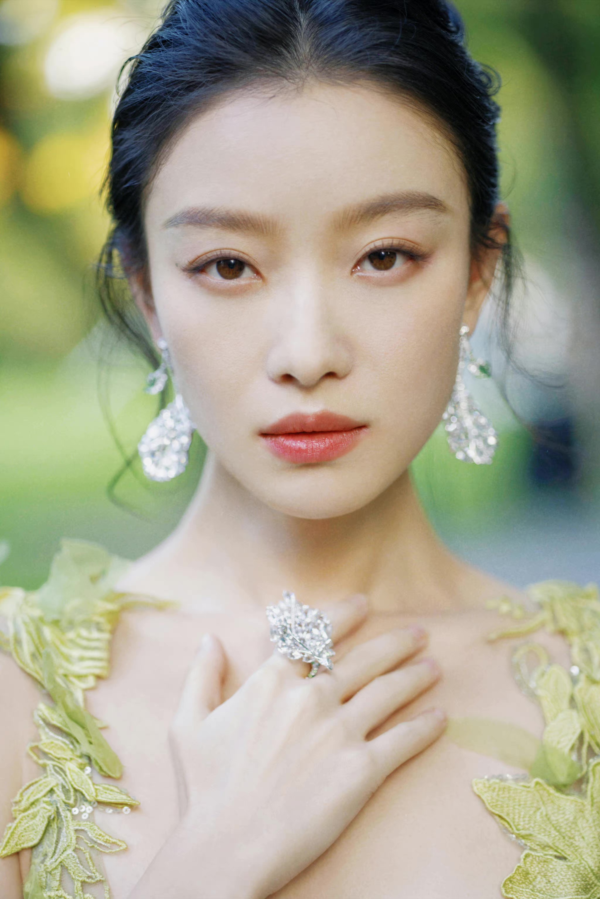 倪妮金鸡百花电影节颁奖典礼造型大片清雅灵动绿野仙踪造型又美又仙