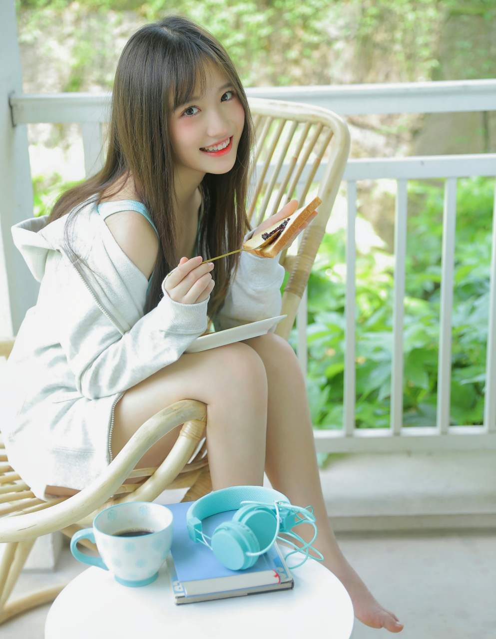 费沁源  白嫩美腿玉足合集