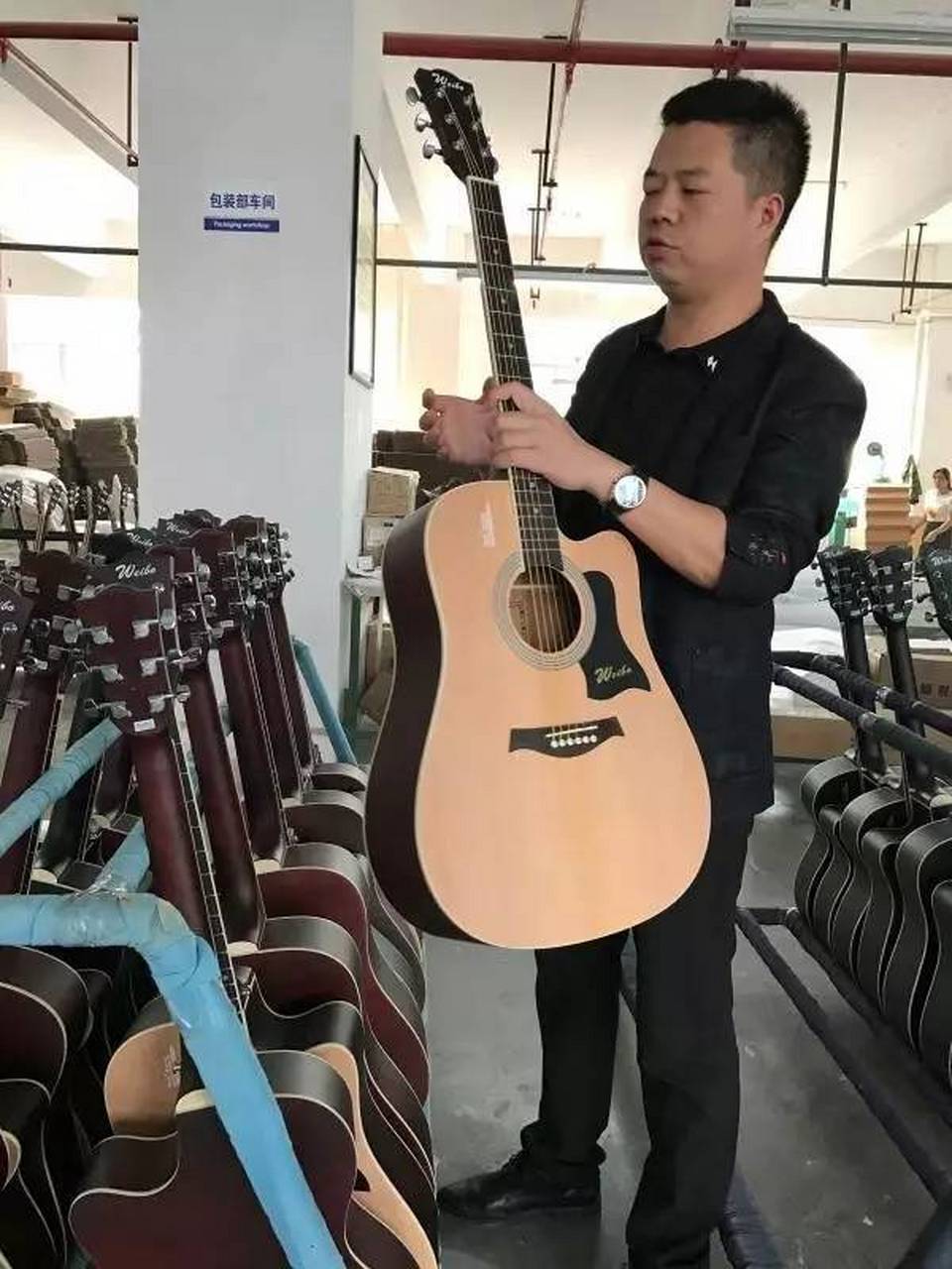 贵州凤鸣吉他图片