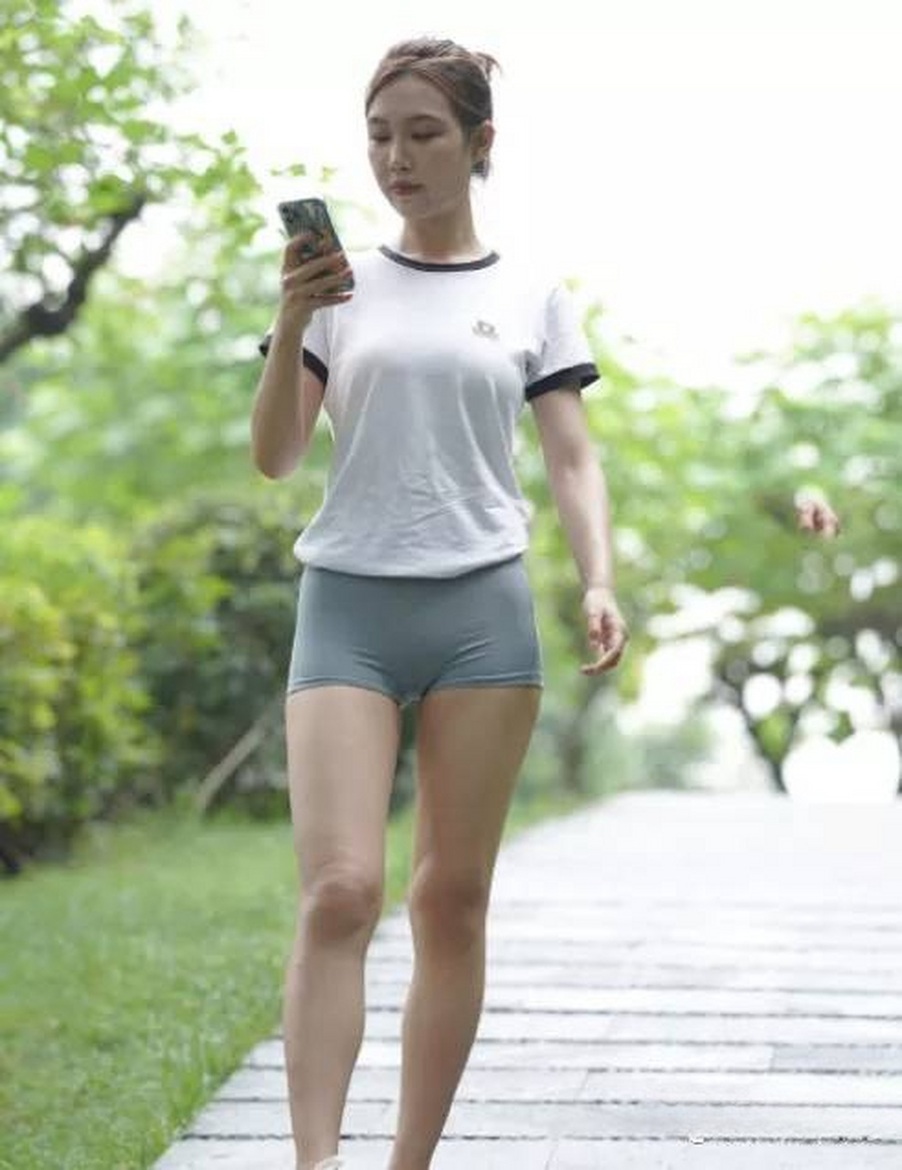 街拍女神瑜伽裤#性感美女# #养眼美女