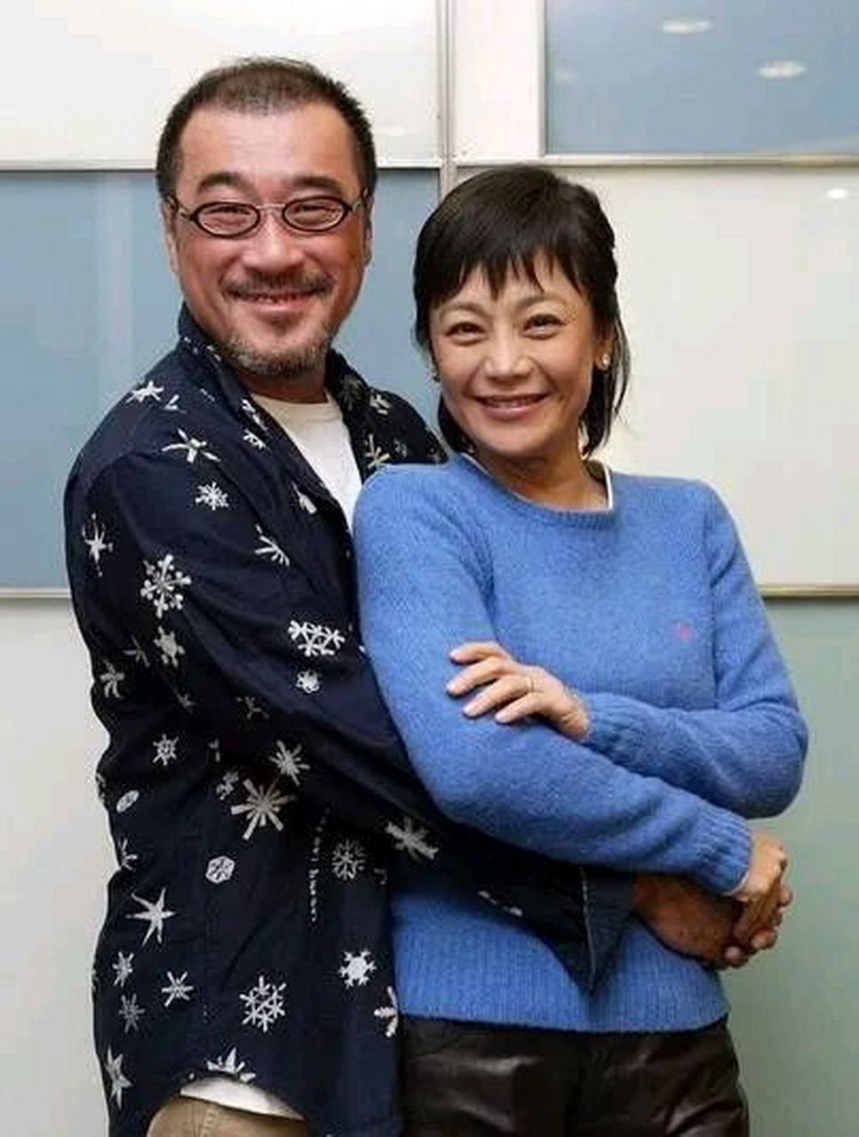 1994年,38岁的李宗盛在婚内,竟爱上28岁的林忆莲,两人为了寻求刺激就