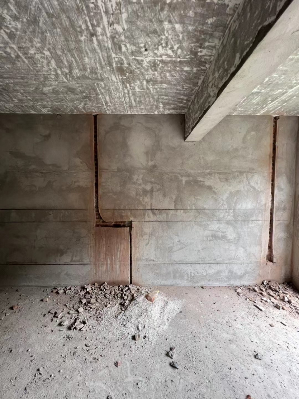 你知道打线槽怎么偷工减料吗?