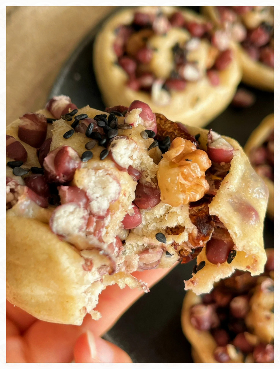 养生碳水太香了无油无糖全麦红豆核桃卷  满屋红豆香,核桃与红枣的