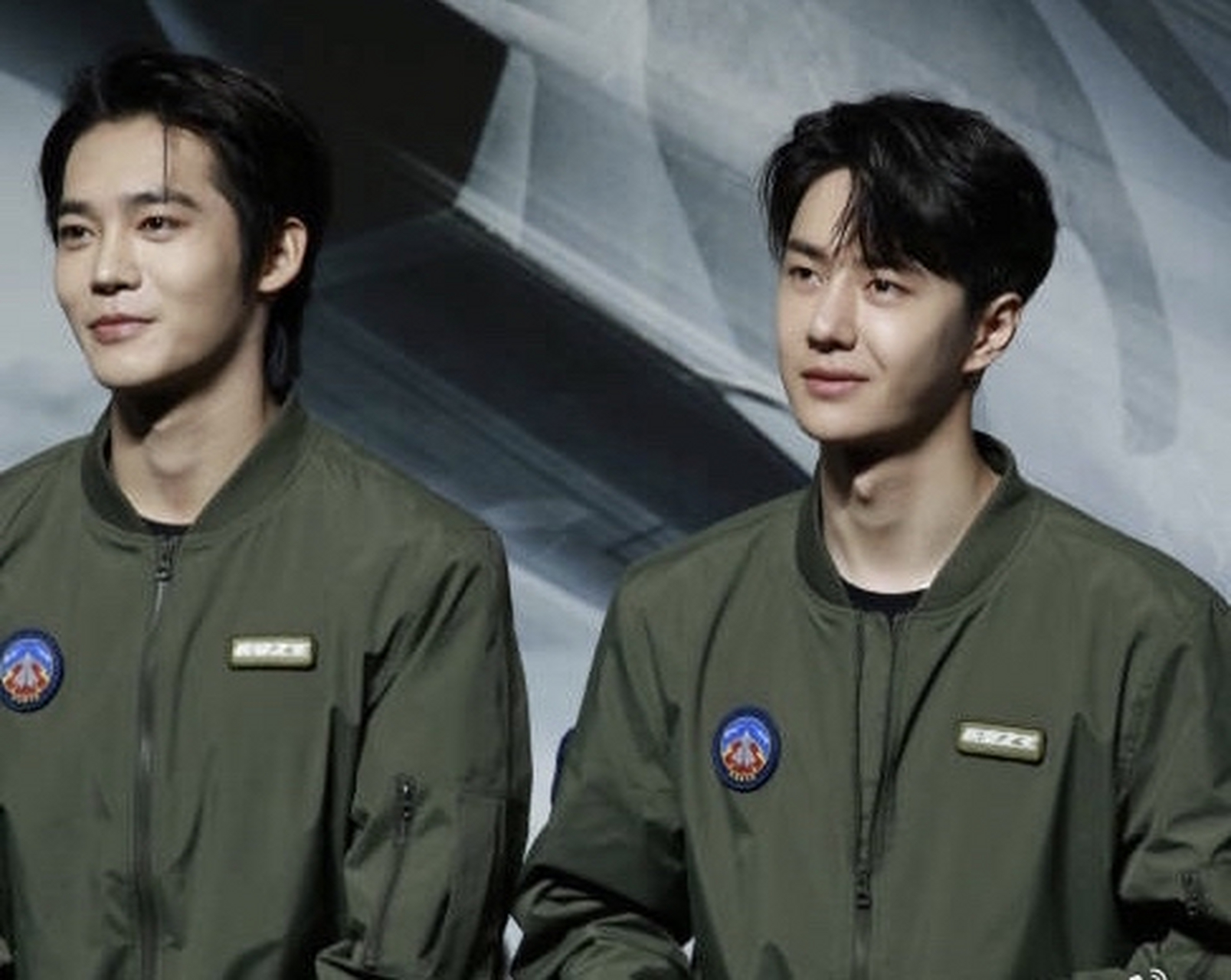 都在讨论于适和王一博的同框颜值对比,你们觉得谁更帅? 676767