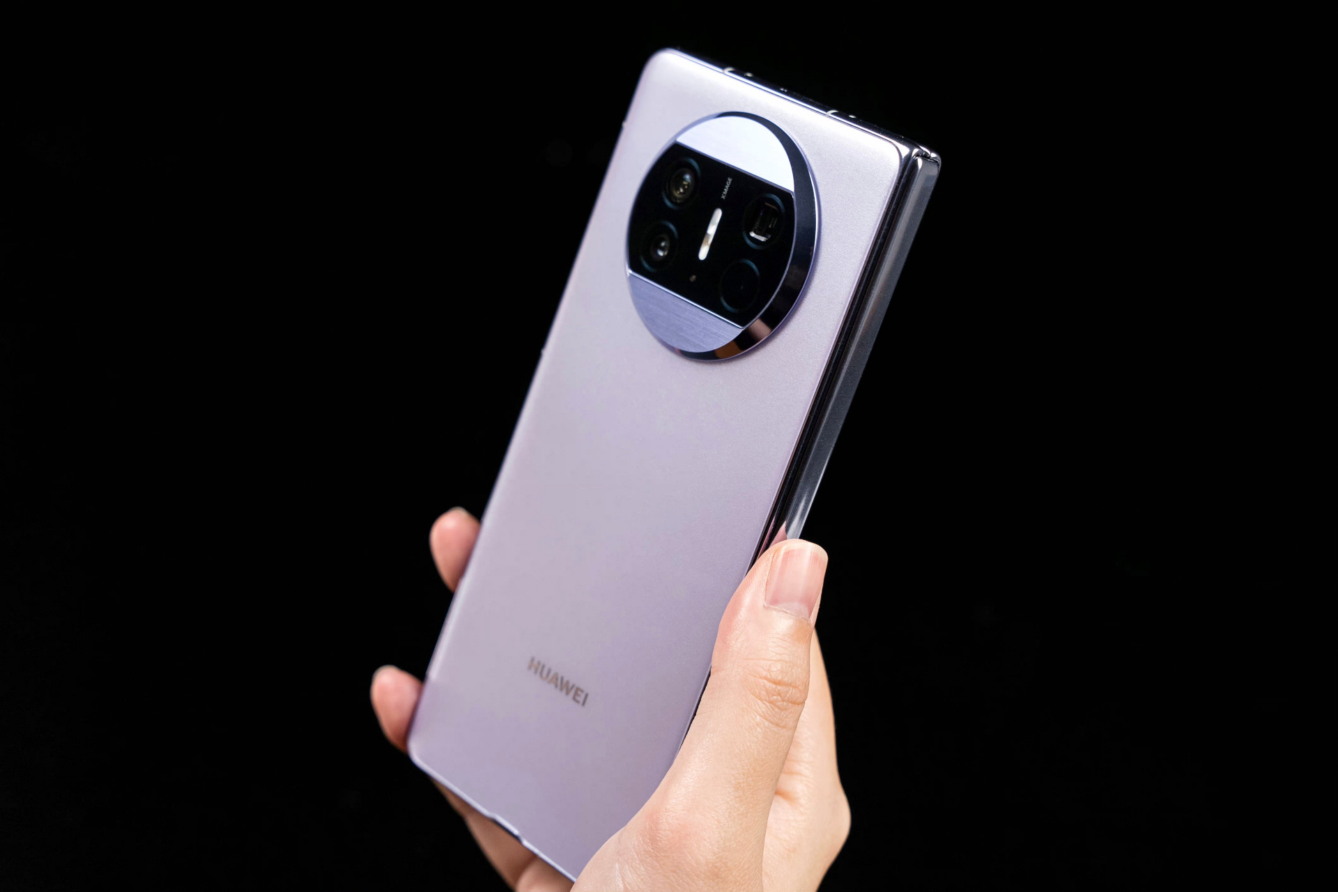 华为matex3# 机身轻薄没得说,颜值也不错,真的,机子好不好只有亲自上