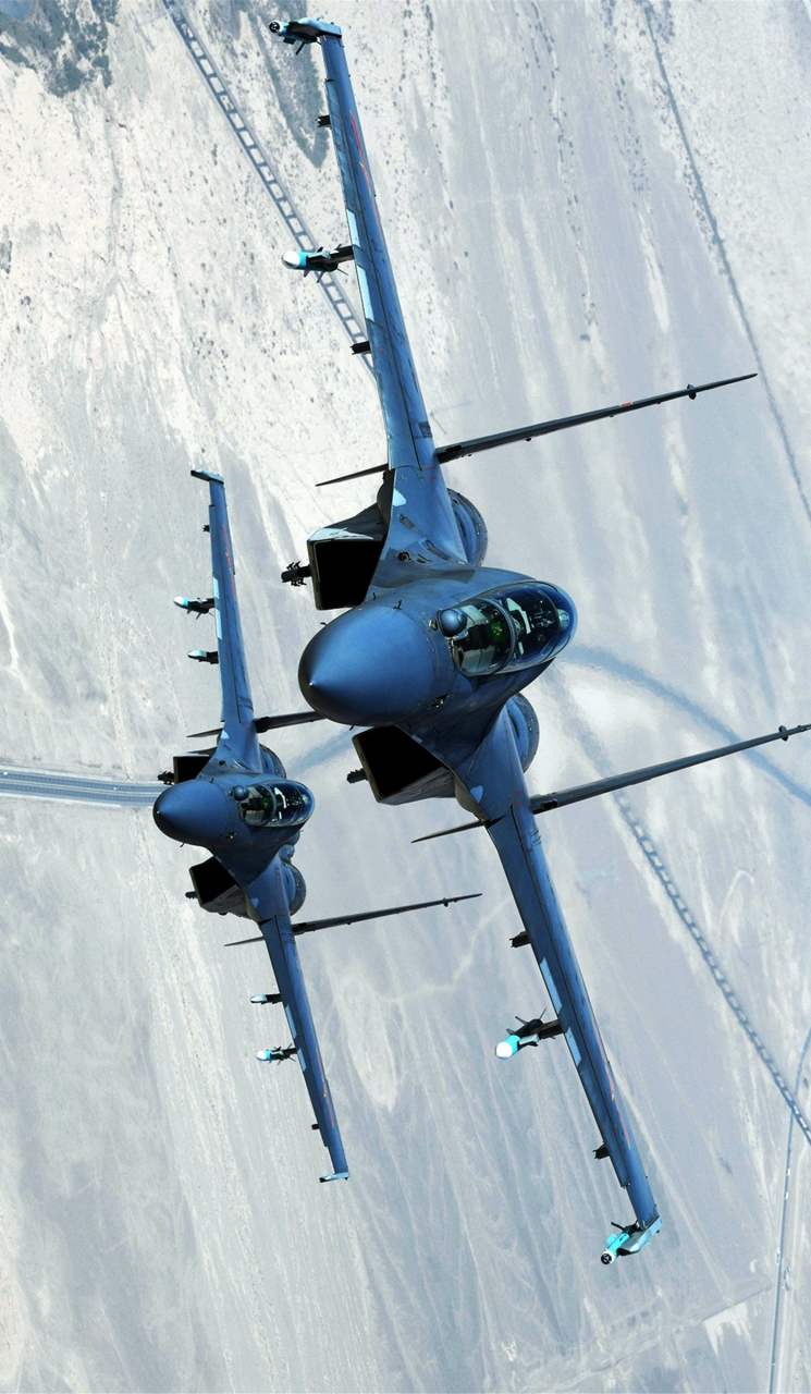 中国四代重歼石榴姬霹雳侧漏!