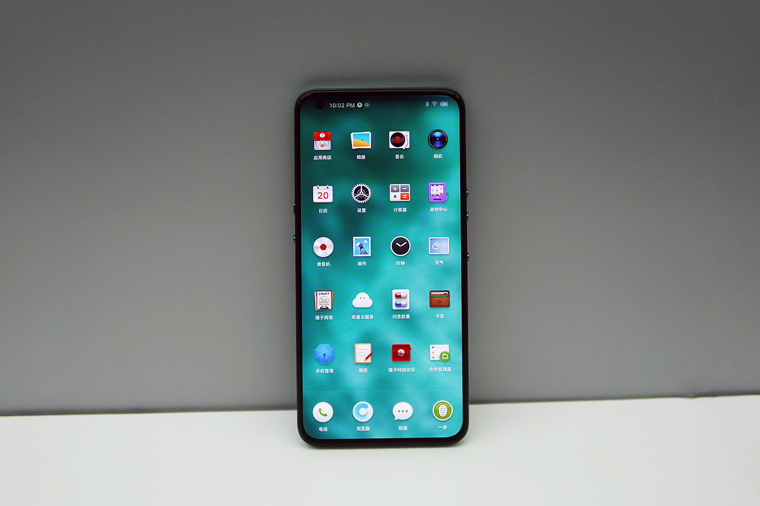 低过腰斩!坚果r2:骁龙865 1亿像素 256gb,半年直跌2000!