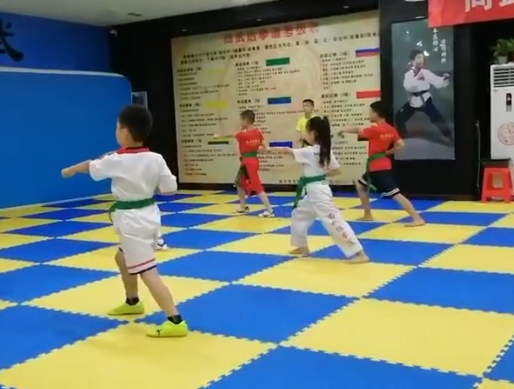 那些五花八门的社会类考级有用吗?