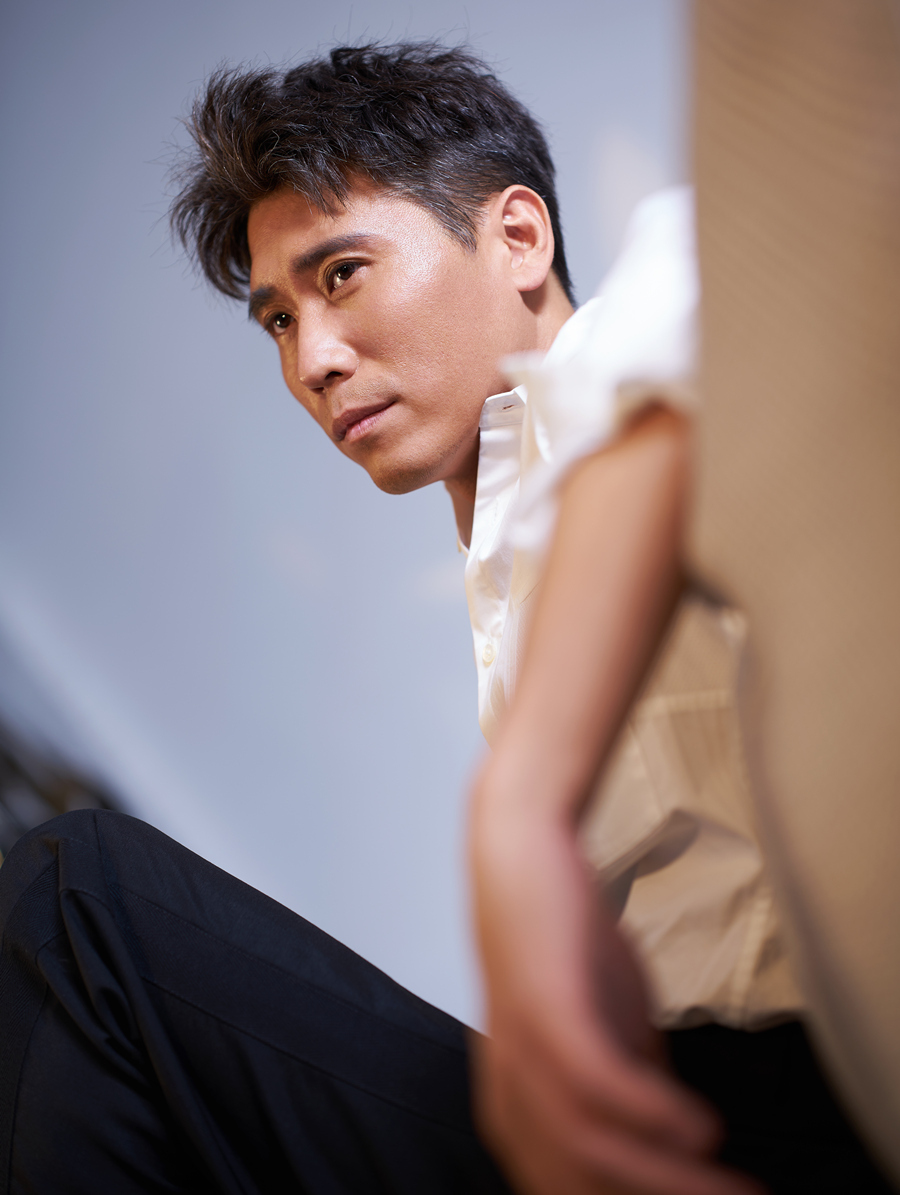 妇女之友李乃文:自费上中戏却17年不火,与影后颜丙燕相爱相杀