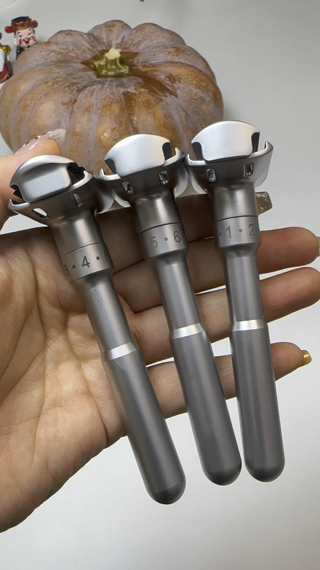 手动剃须刀老式刮胡刀男士胡须刀不锈钢双面刀片调节胡子刀架