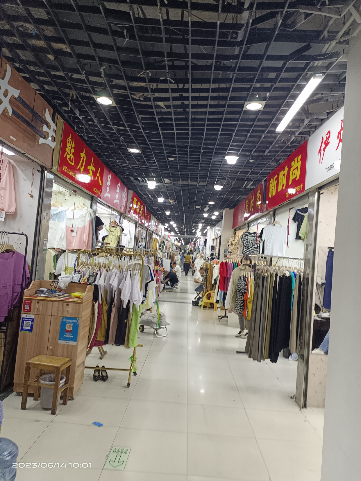 即墨服装市场的生意太难了