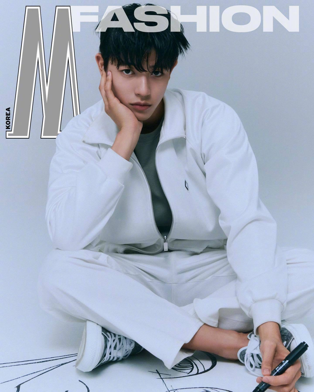 朴所罗门  w korea 四月电子刊画报,修长的身型,俊朗的333430