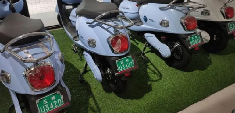 电动车上绿牌需要什么条件