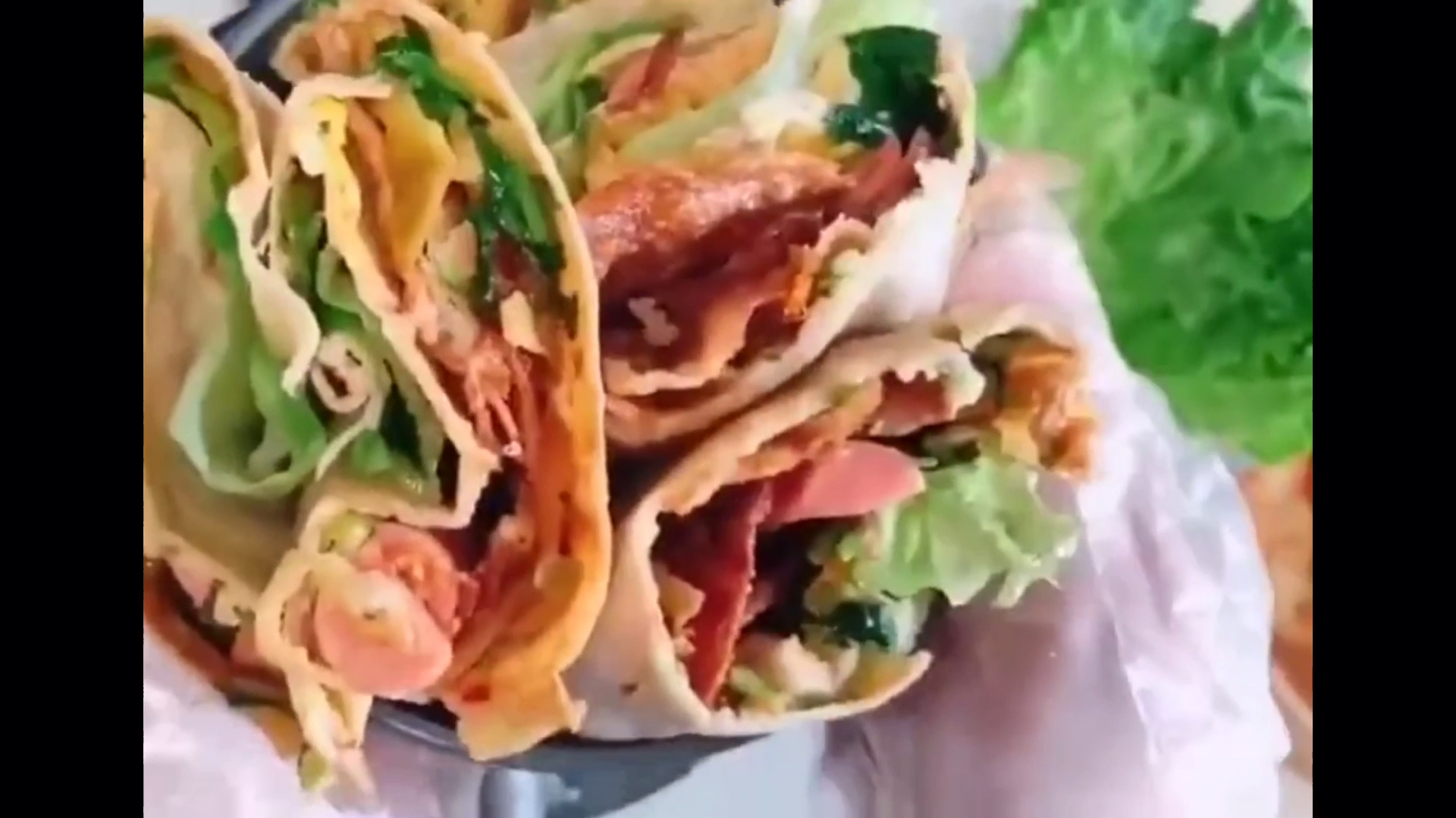自制家庭版煎饼果子,足不出门也可以吃到美味的早餐