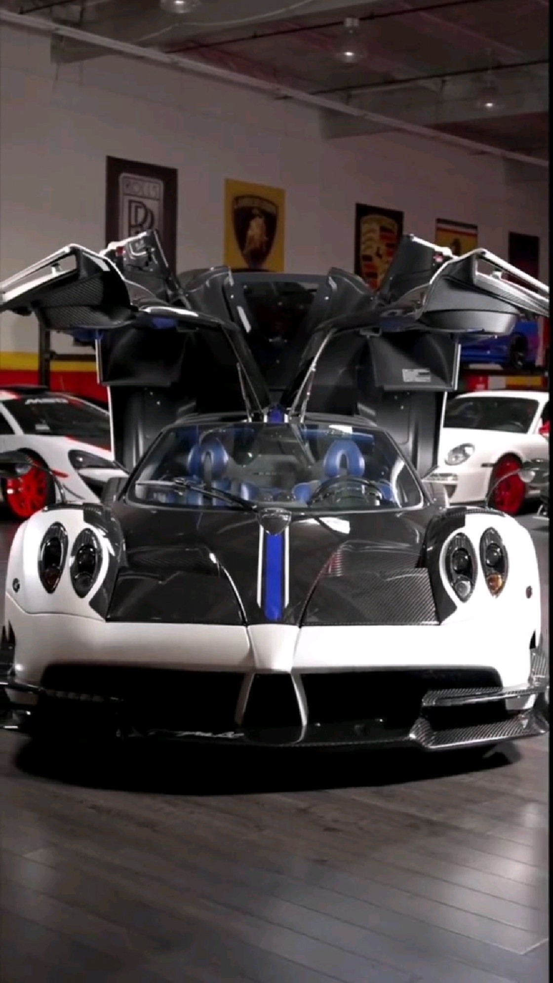 千万级别超跑-帕加尼,就是不一样!