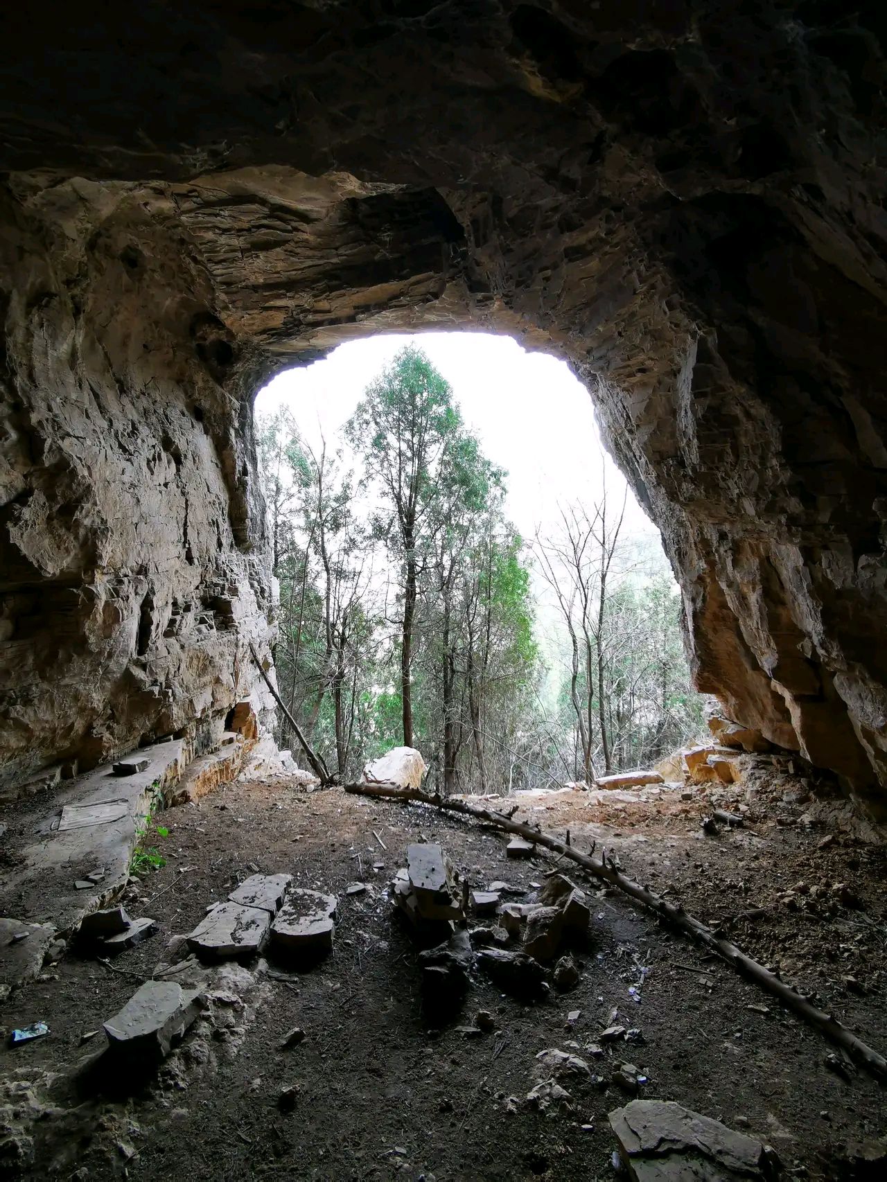 青州二龙山三洞