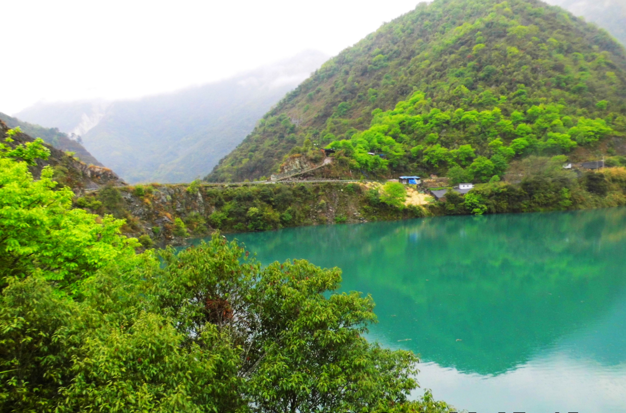 游四川石棉县～山清水秀,云雾缭绕
