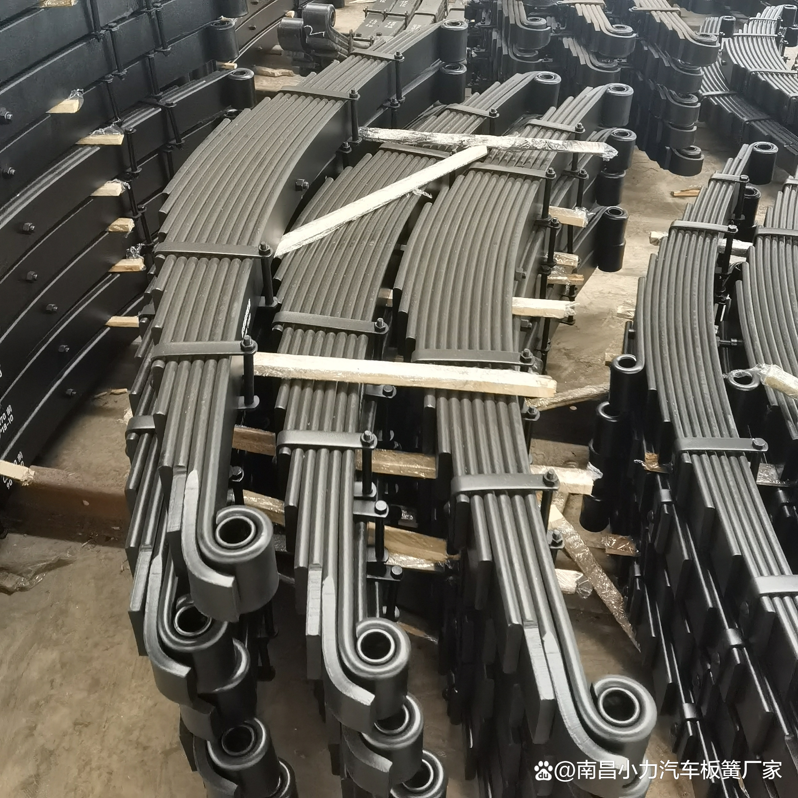 Multi-layer Steel Spring Assembly for HOWO Front Axle System