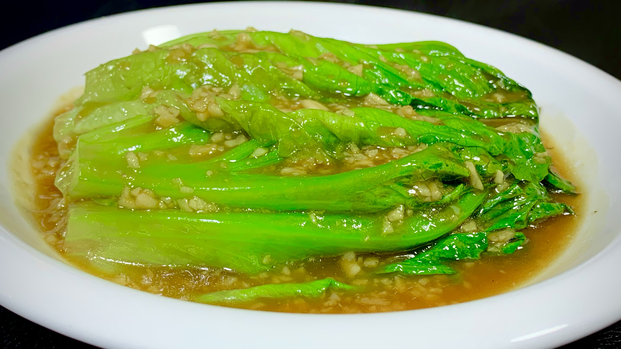 生菜不炒才好吃,行政总厨教你做家常蚝油生菜,清甜爽口汤汁好吃