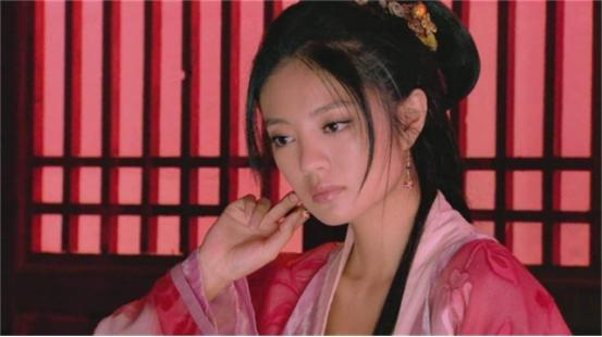 "飞将军"李师师:为国慷慨捐躯的奇女子,忠贞气魄不输铁血男儿