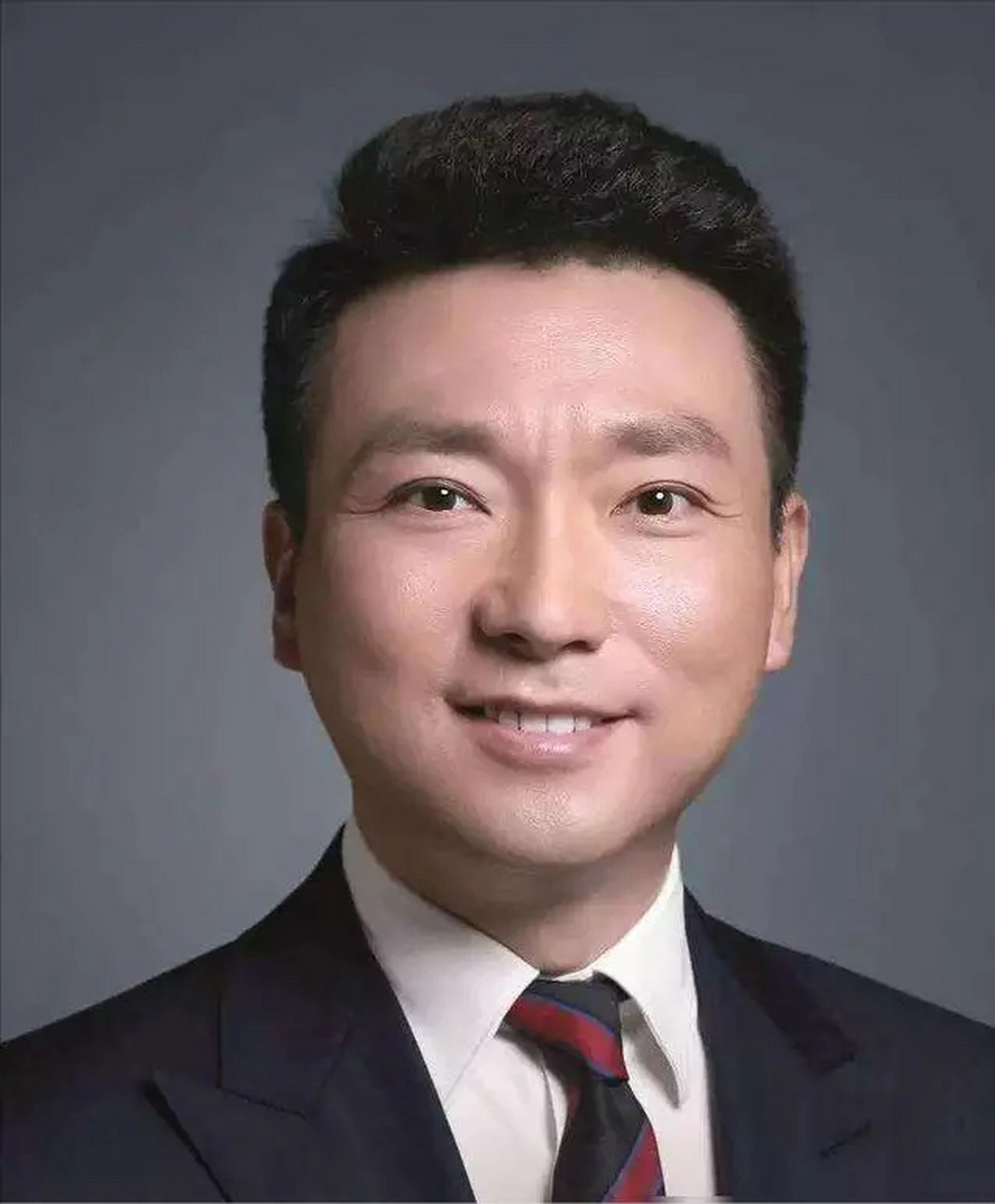 2000年,康辉和刘雅洁步入了婚姻的殿堂,二人约定好婚后不要孩子.