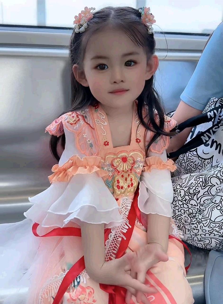 又是骗我生女儿的一天.