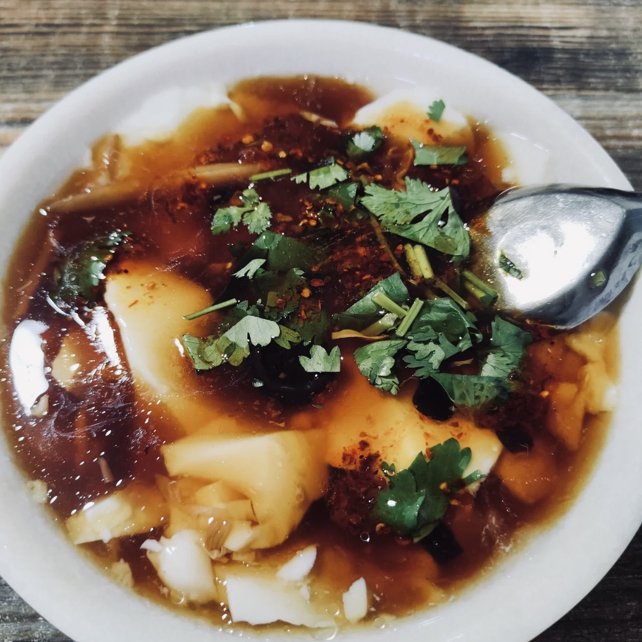 在有咸豆腐脑的北方,它是早晨能填饱肚子的东西.