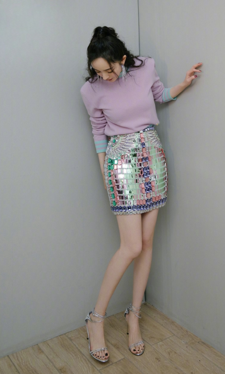 杨幂 美腿玉足合集