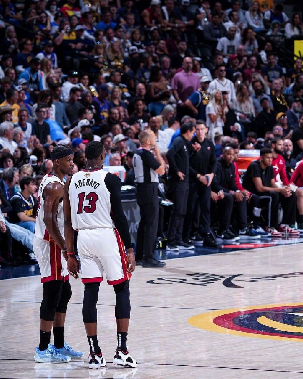 在2023年6月5日,nba总决赛第二战中,热火以111-108险胜掘金,将系列赛