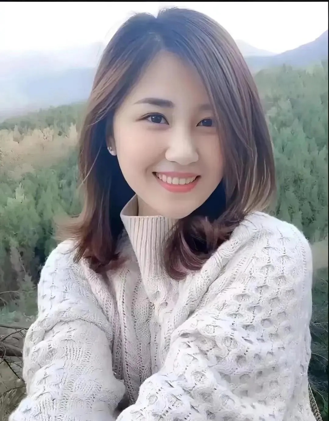 我,一个身高165厘米,体重65公斤的32岁单身女性,来自河南icon,拥有