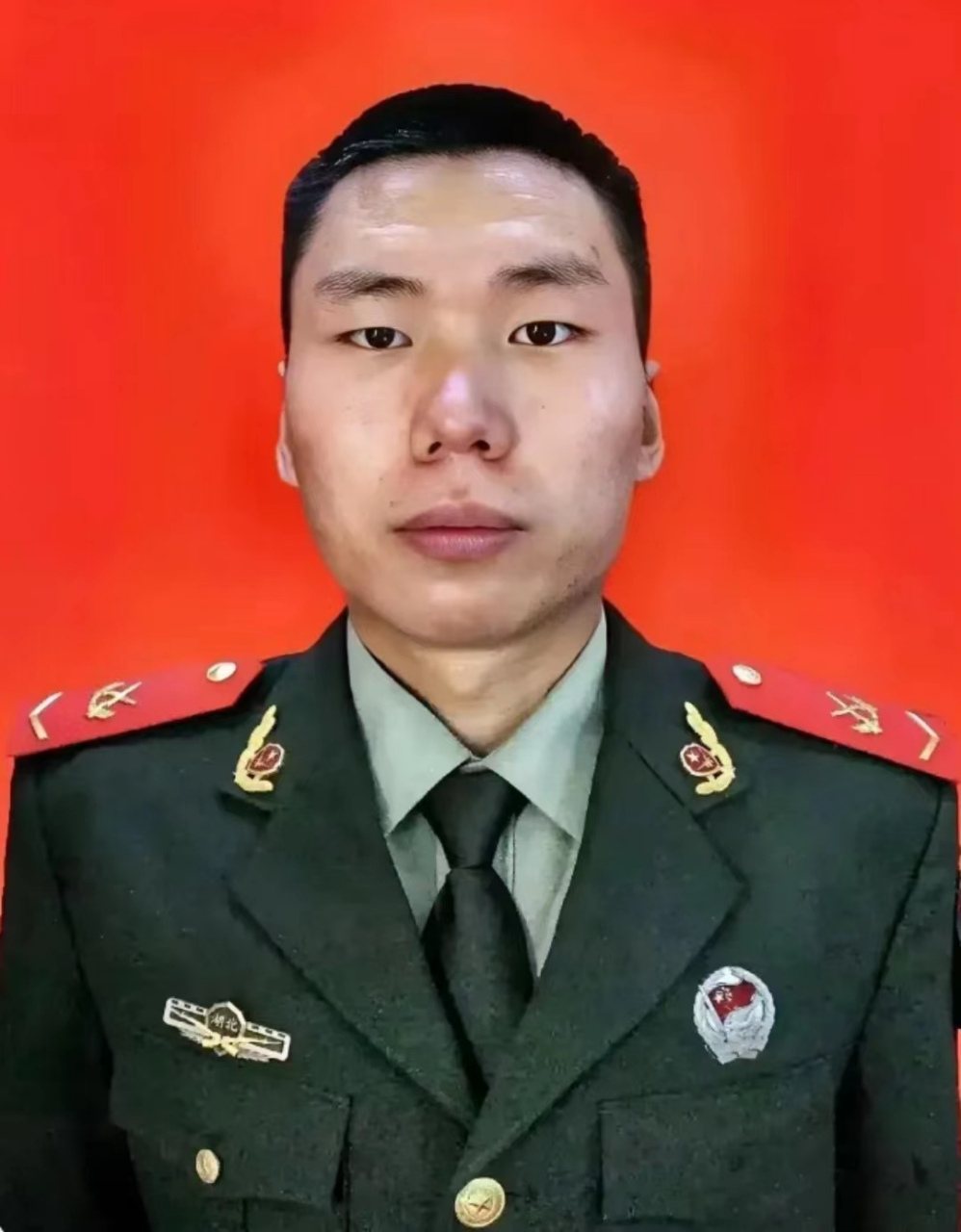 李林雨是湖北省武警总队随州支队的一名下士,2022年7月12日,林雨和