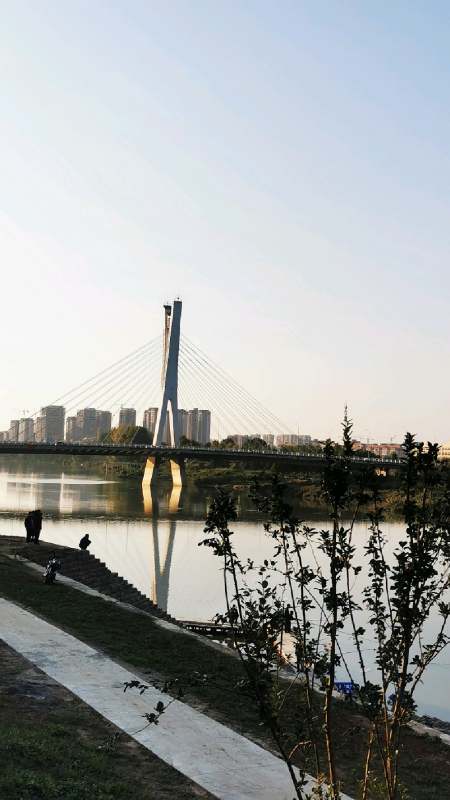 三川交汇水城周口——秋色暮光-度小视