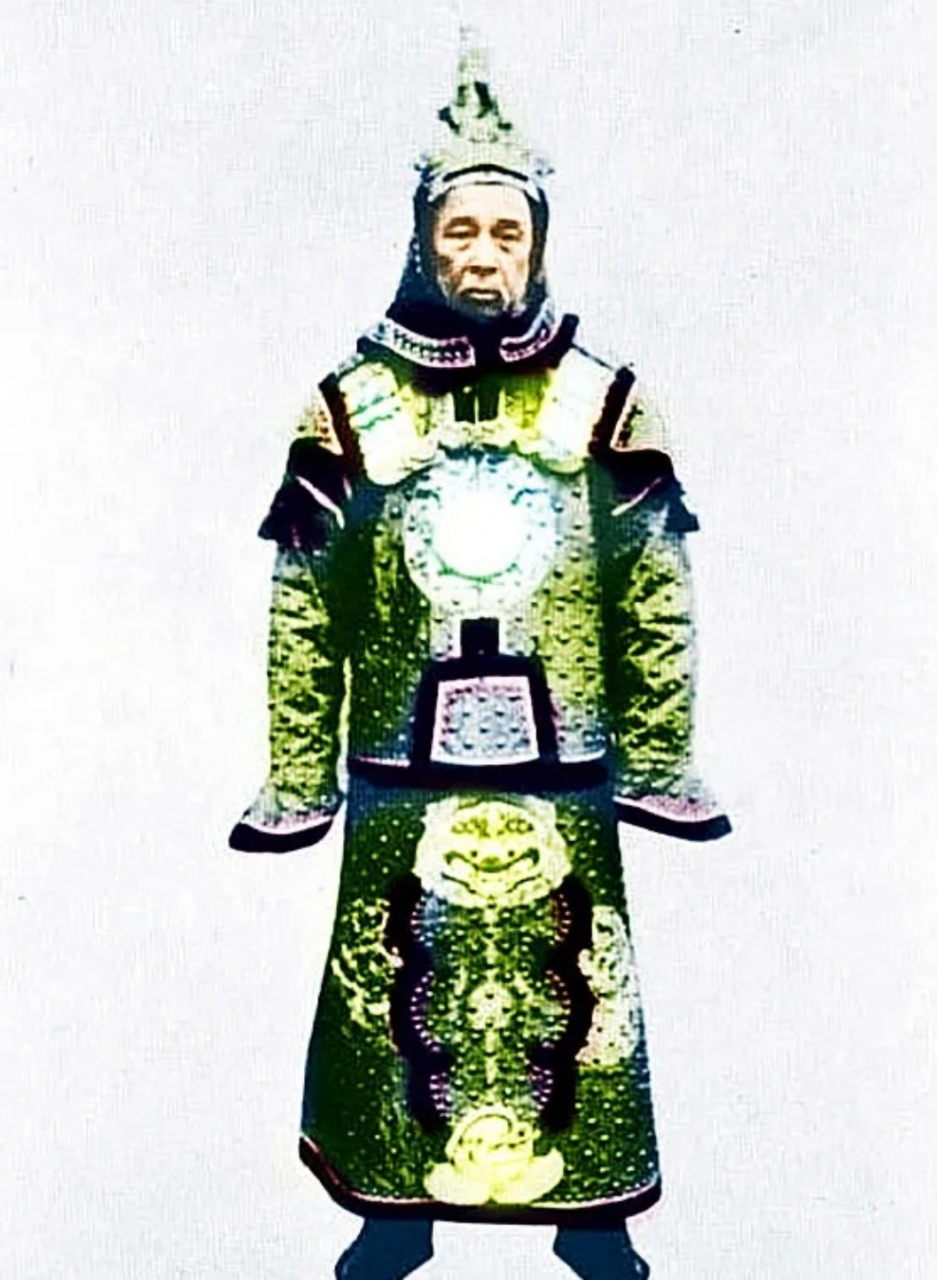 1905年,晚清武状元黄培松,一张罕见的留影,他是福建南安人,少时习文