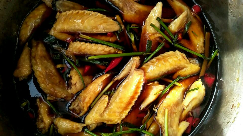 夏天胃口不好,广西柳州妹教你做道开胃菜,方法简单又好吃