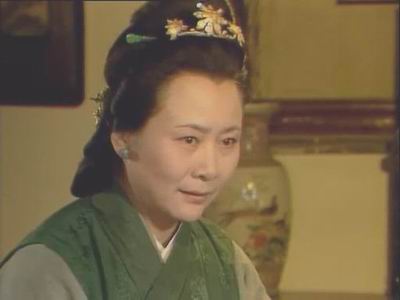 早已退休的李嬷嬷,为何这么作?