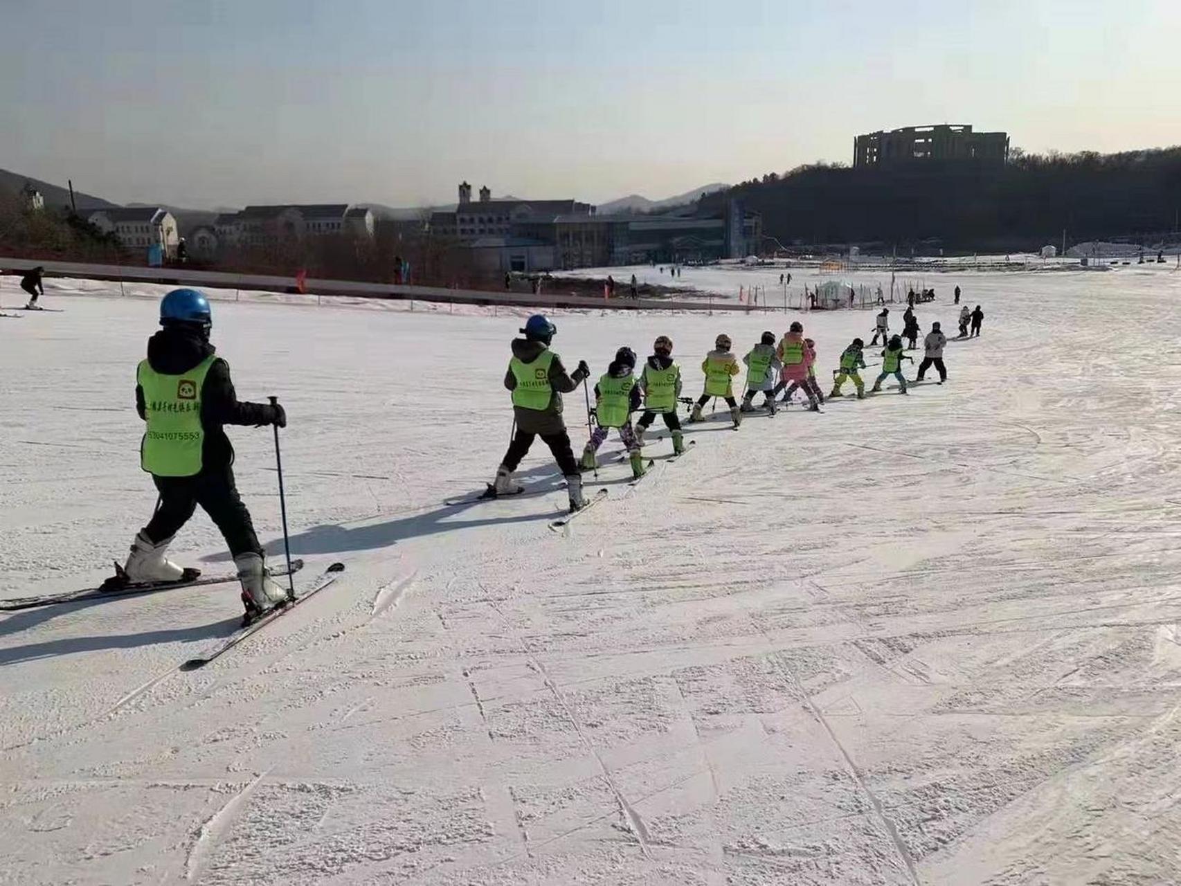 铁岭金峰滑雪场门票图片