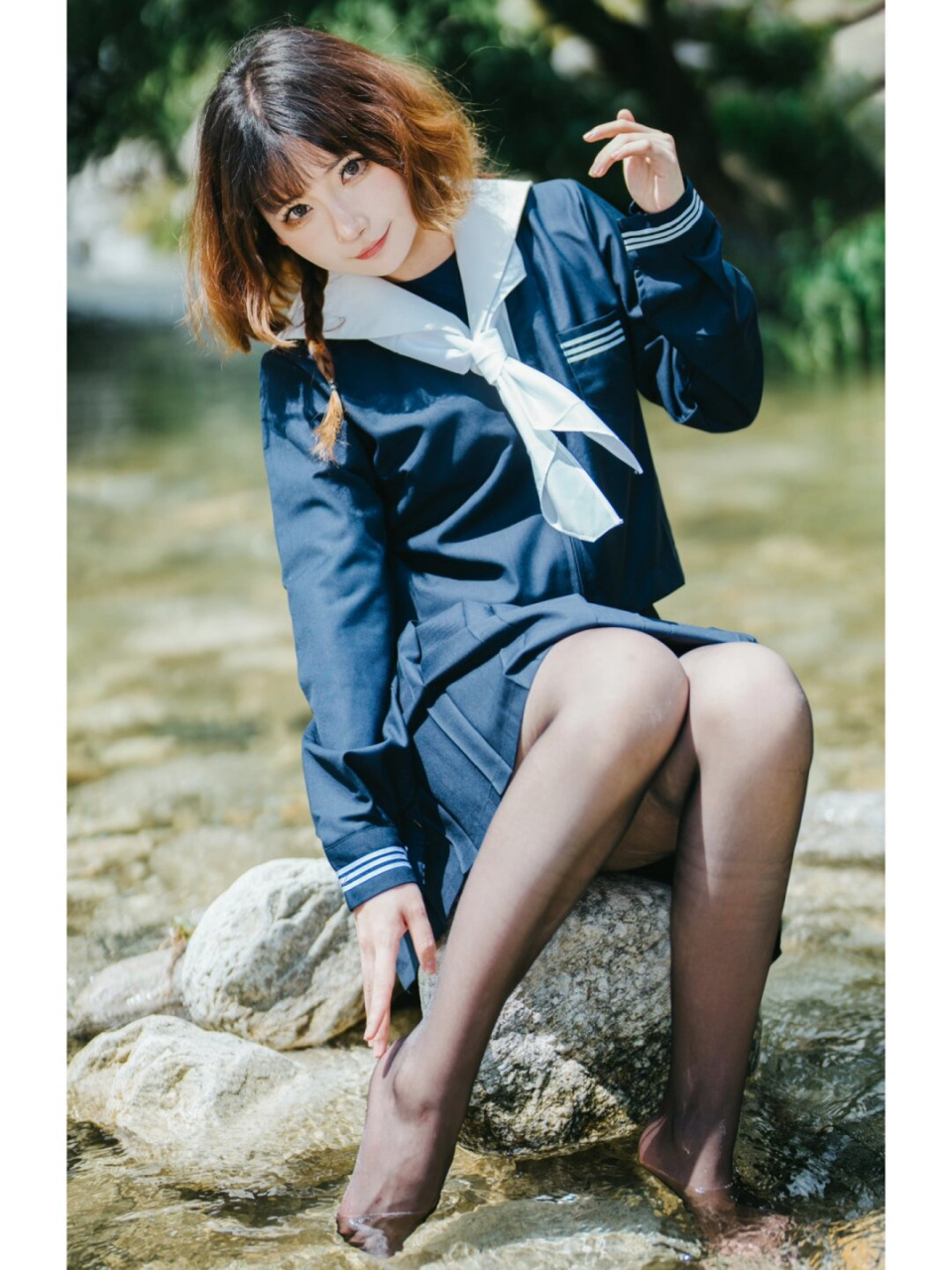 jk制服写真  在时光的镜头下,jk制服不仅是一种装扮,更是一种青春的