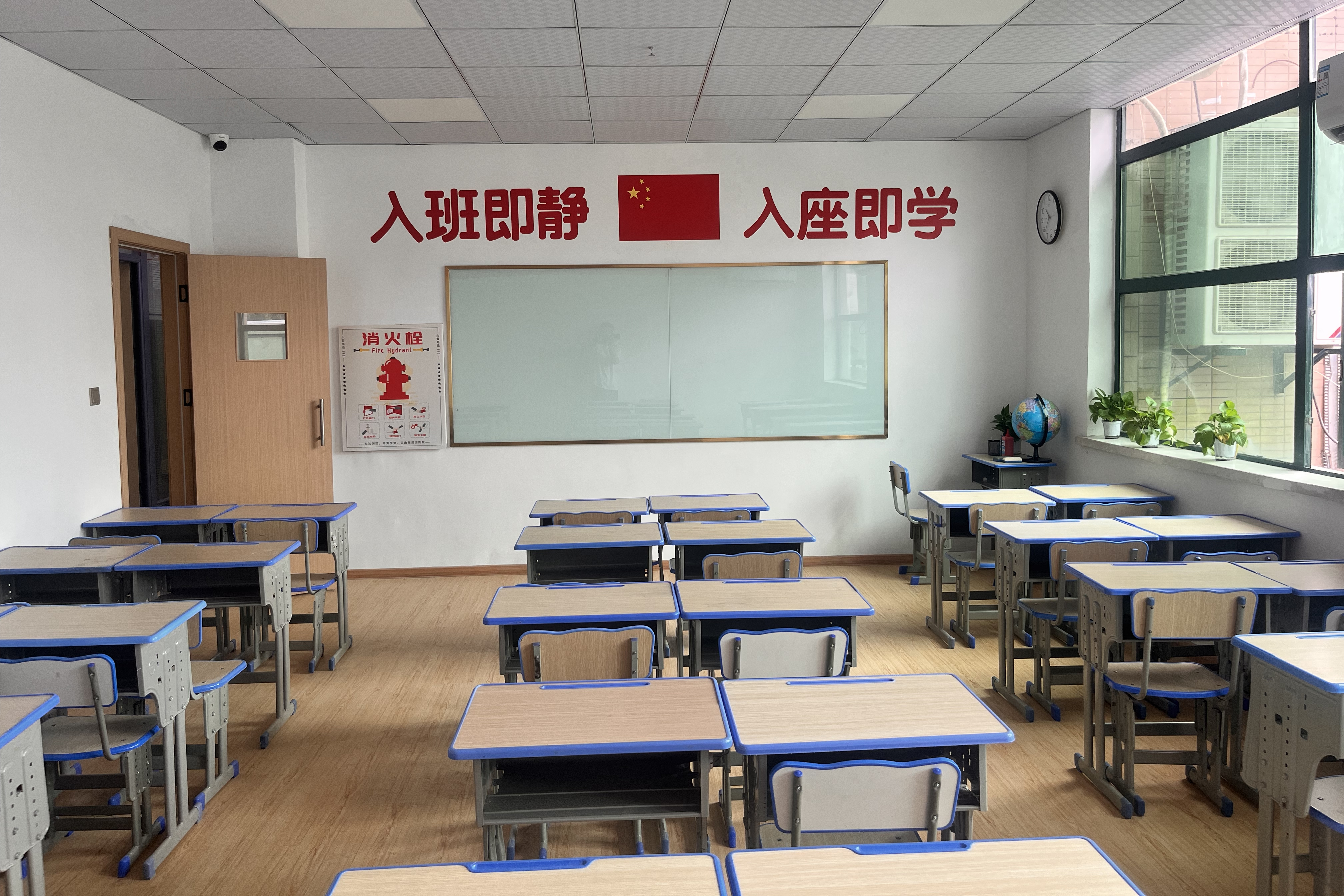 反射弧包含的神经元个数相同,证明脊髓是神经中枢